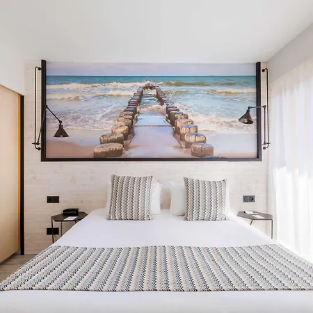 Western Canet-plage Hotel 4*